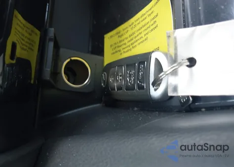 2017 Mazda Mazda6 Touring z USA, uszkodzony, nr VIN JM1GL1V58H1149777